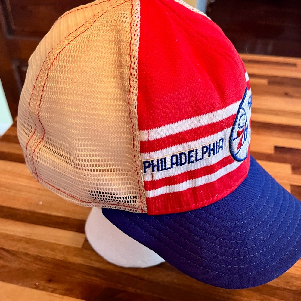 Vintage 80’s Philadelphia 76ers SnapBack Hat - Picture 2 of 5